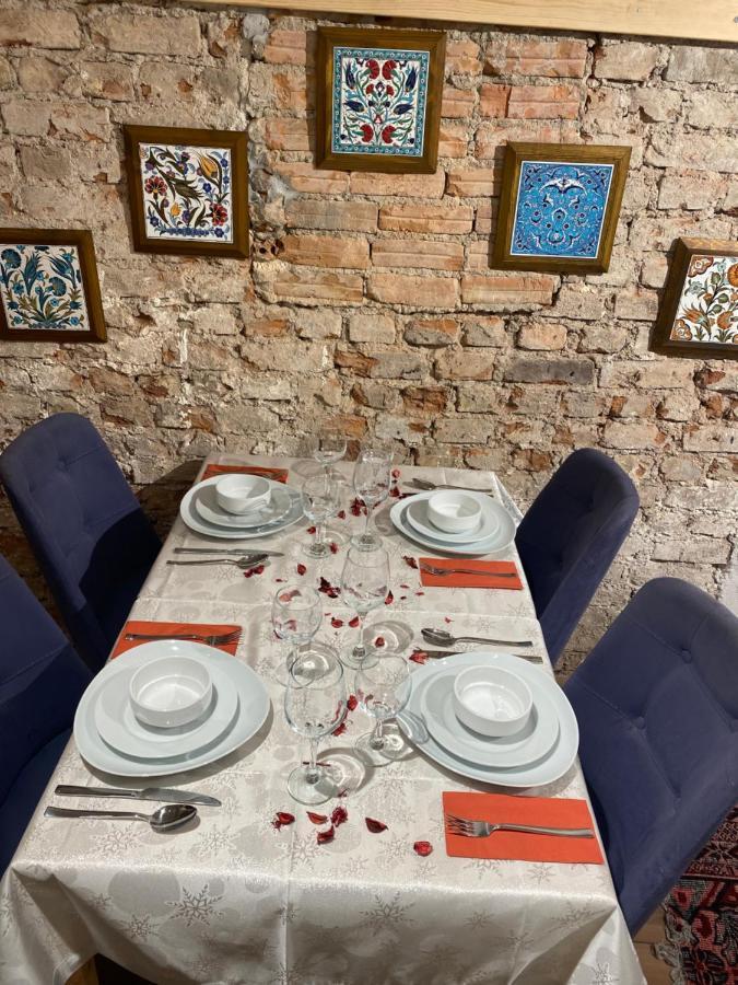 Otantic Place In Sultanahmet Appartement Istanboel Buitenkant foto